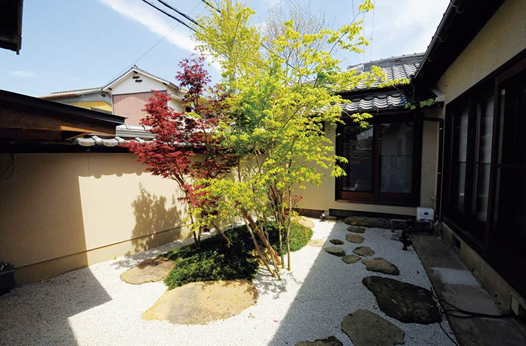 侘び寂びを表現した日本庭園